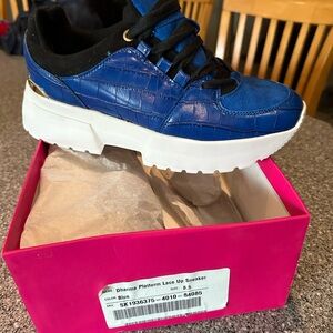 Brand new sneakers never worn. Dharma Platform Lace up Sneaker, size 8.5
